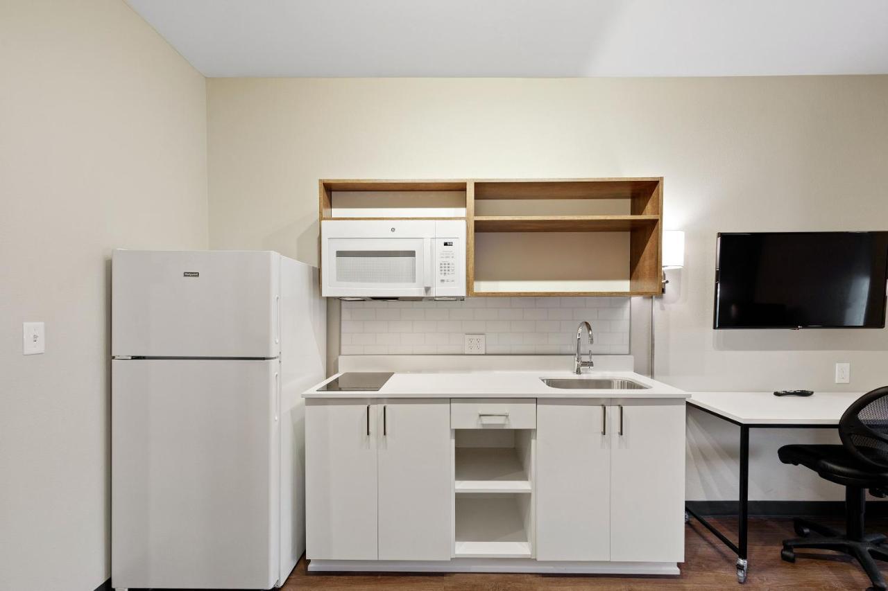 Extended Stay America Premier Suites - Tampa - Fairgrounds - Casino Exterior photo