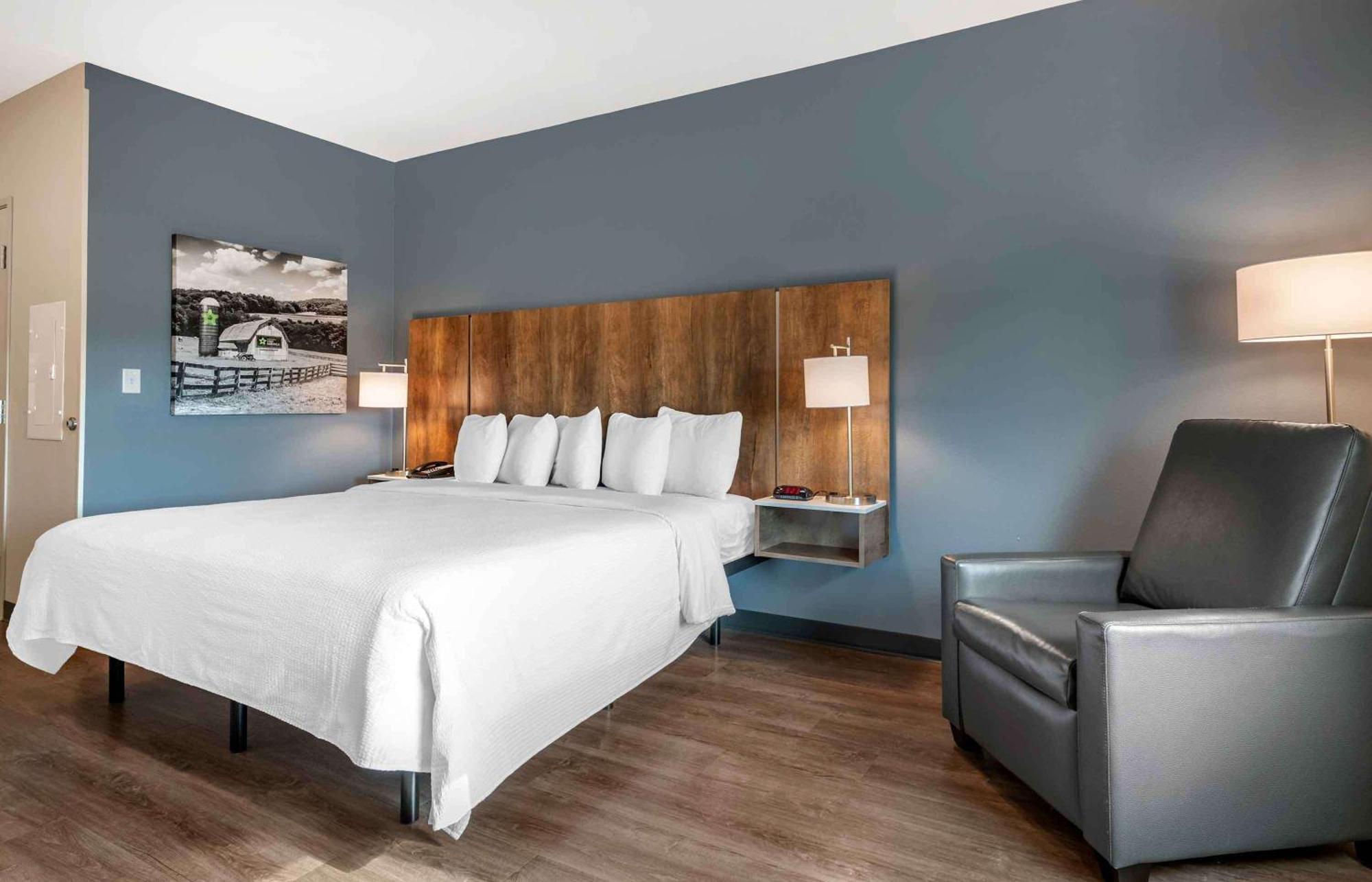 Extended Stay America Premier Suites - Tampa - Fairgrounds - Casino Exterior photo