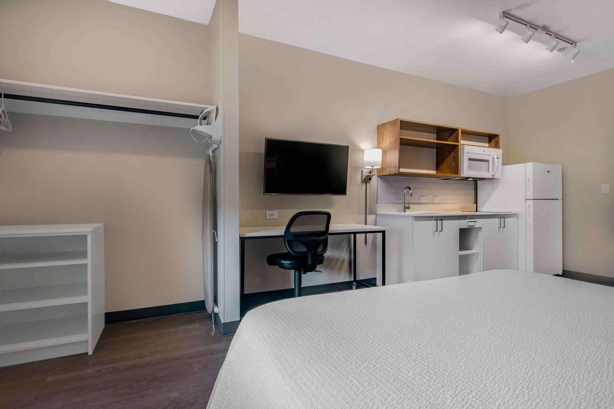 Extended Stay America Premier Suites - Tampa - Fairgrounds - Casino Exterior photo